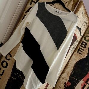 Ladies lightweight pullover sweater, NY&C sz L